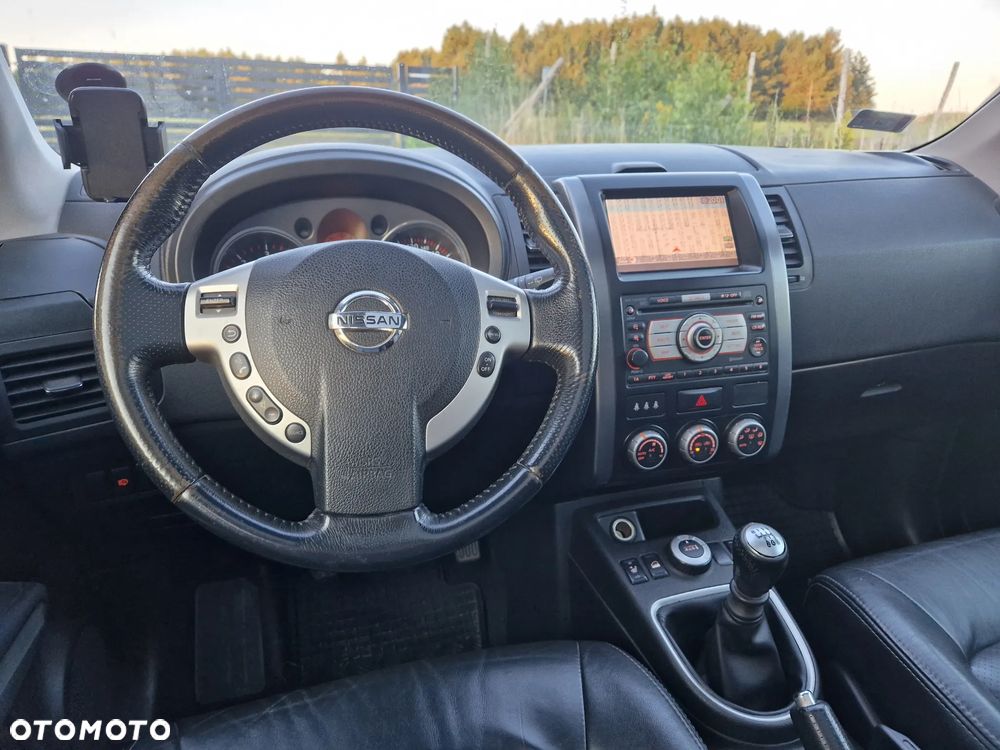 Nissan X-Trail 2.0 dCi LE - 12
