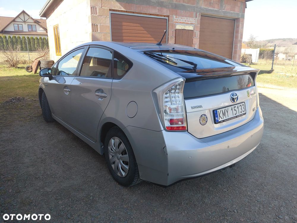 Toyota Prius 1.8 HSD Prestige - 14