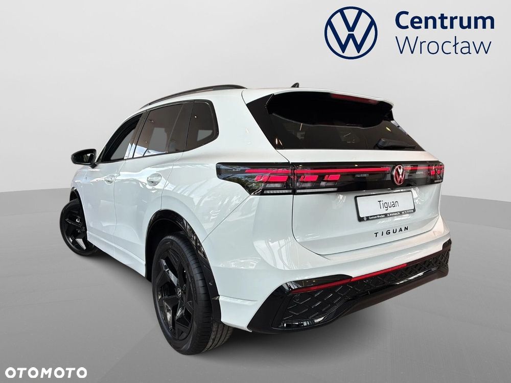 Volkswagen Tiguan - 4