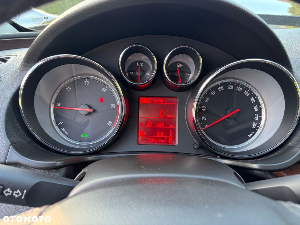 Opel Insignia 2.0 CDTI Sport - 28