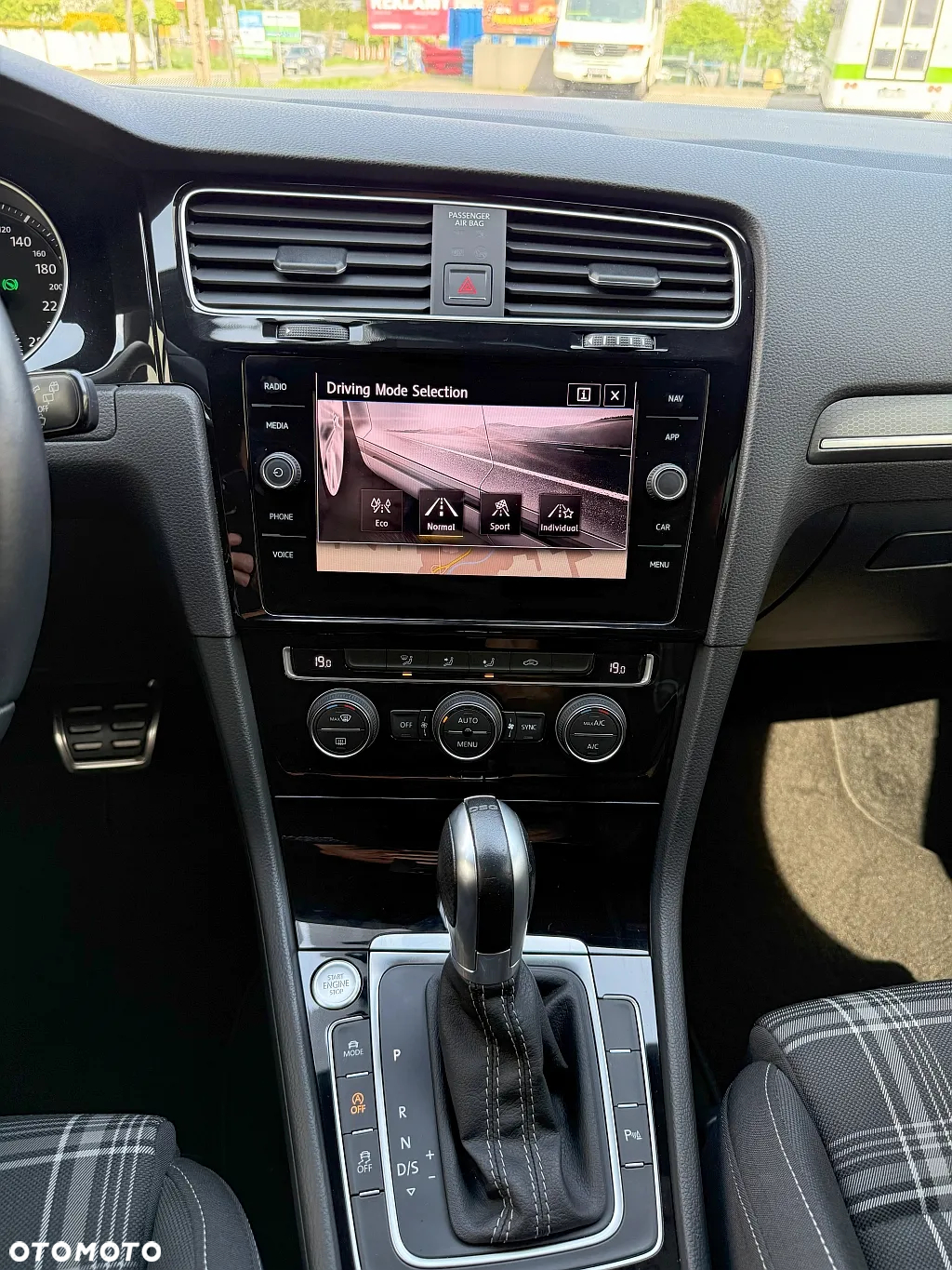 Volkswagen Golf GTD (BlueMotion Technology) DSG - 13