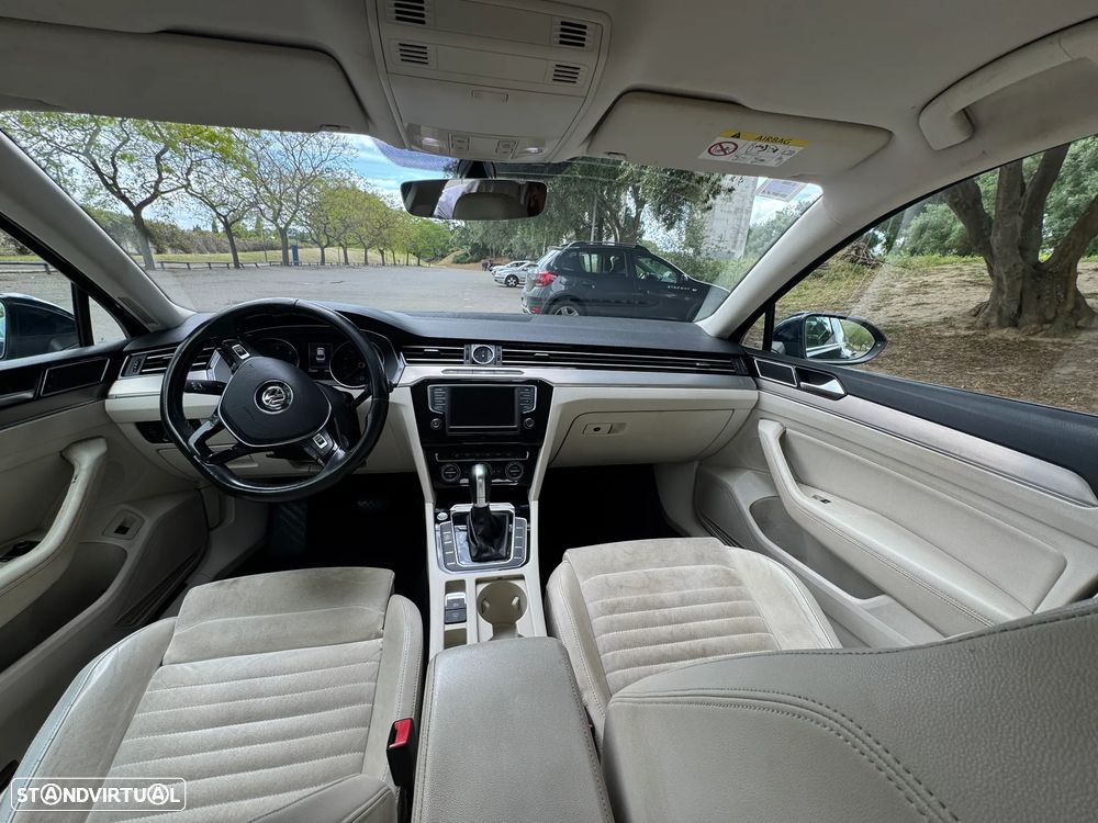 VW Passat 2.0 TDI Highline DSG - 9