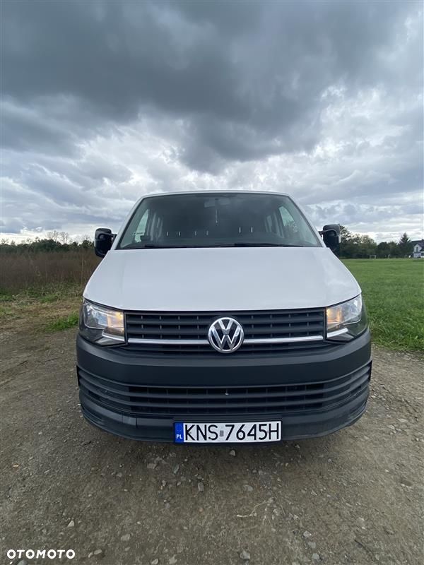 Volkswagen Transporter - 1