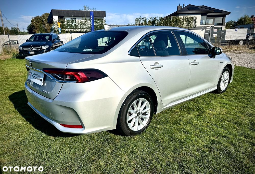 Toyota Corolla 1.8 Hybrid Comfort - 7