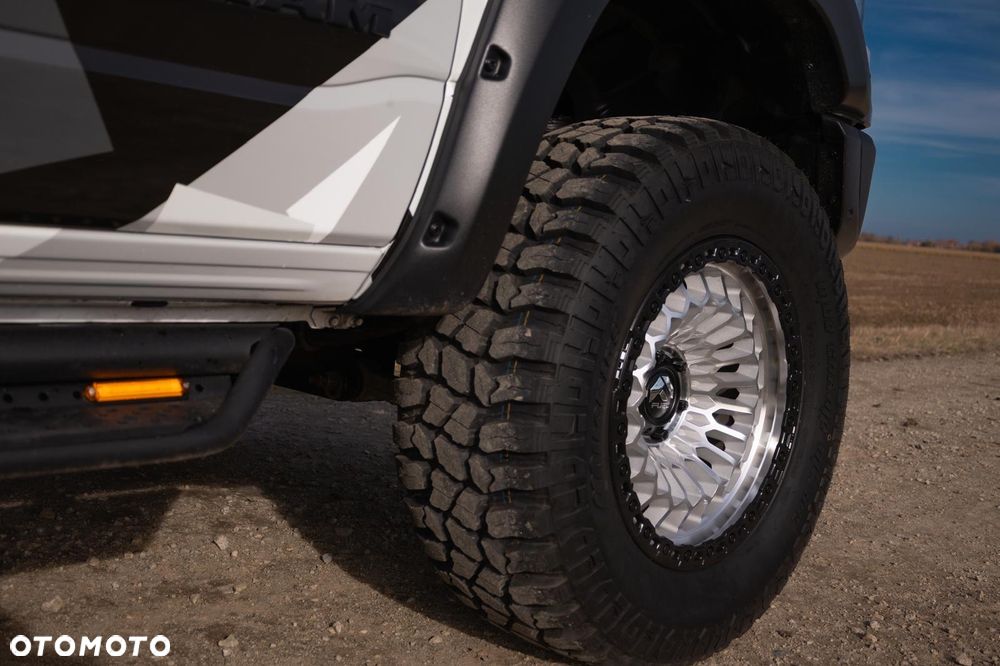 RAM 1500 Crew Cab Shortbed Rebel - 13