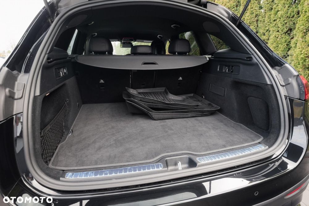 Mercedes-Benz GLC - 36