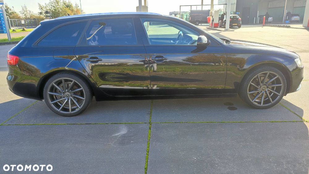 Audi A4 Avant - 3