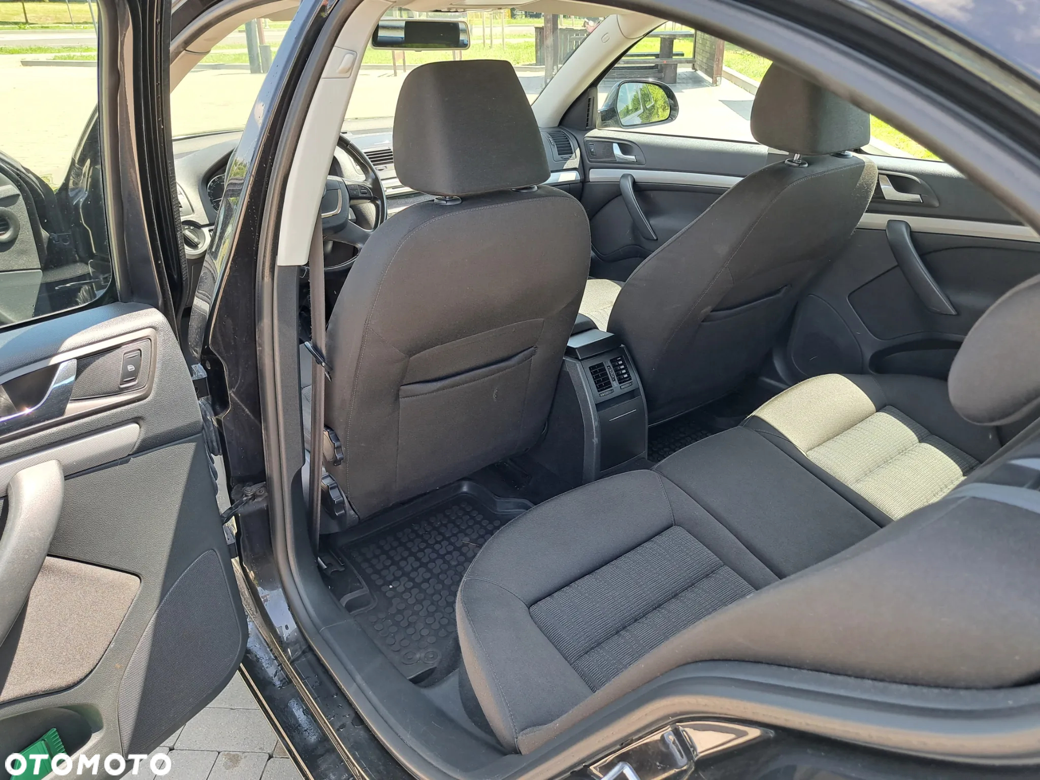 Skoda Octavia 2.0 TDI Ambiente - 31