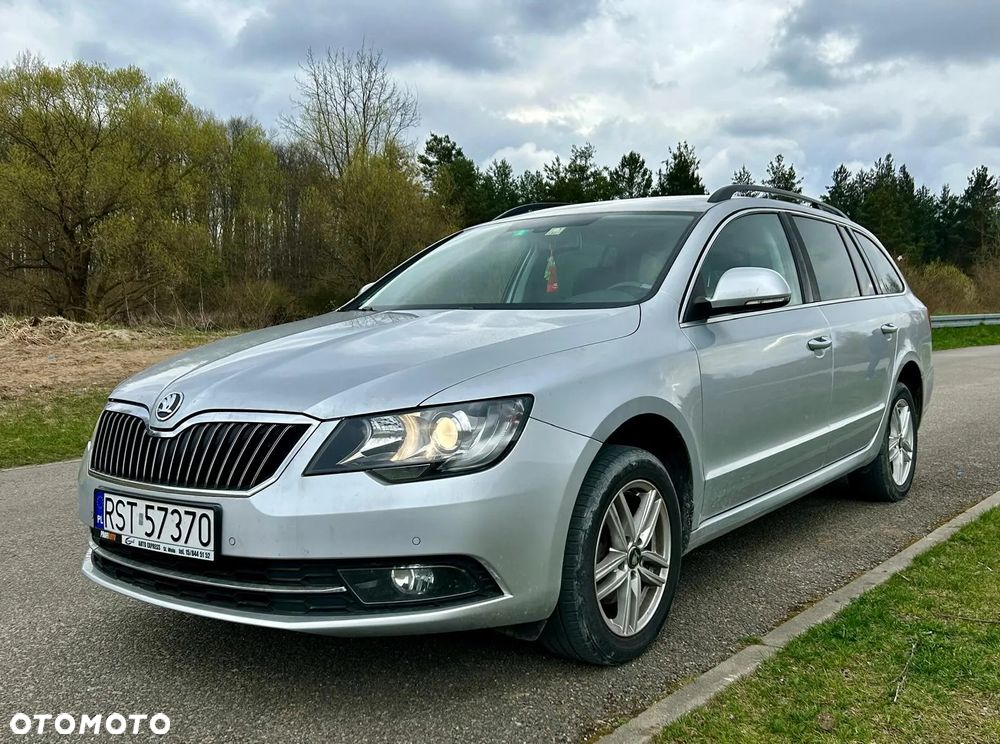 Skoda Superb 1.6 TDI Comfort / Active Greenline - 16