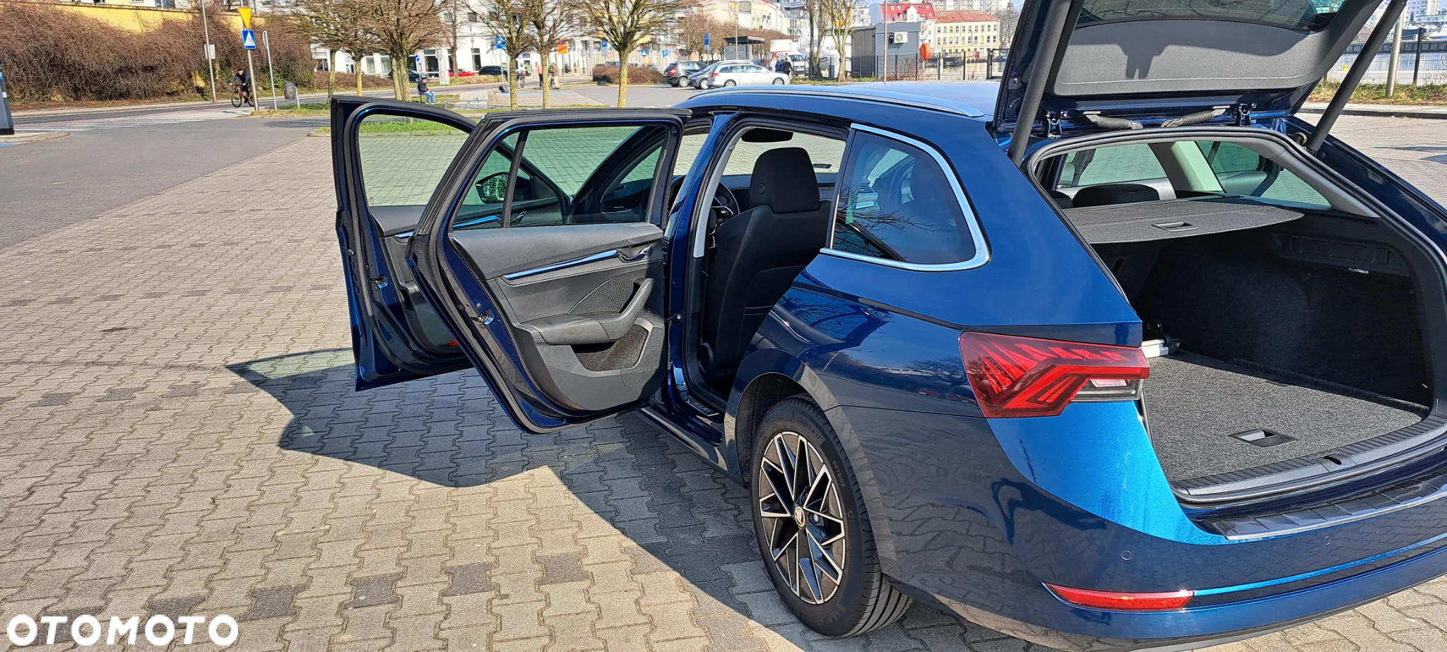 Skoda Octavia 1.5 TSI ACT Style DSG - 33
