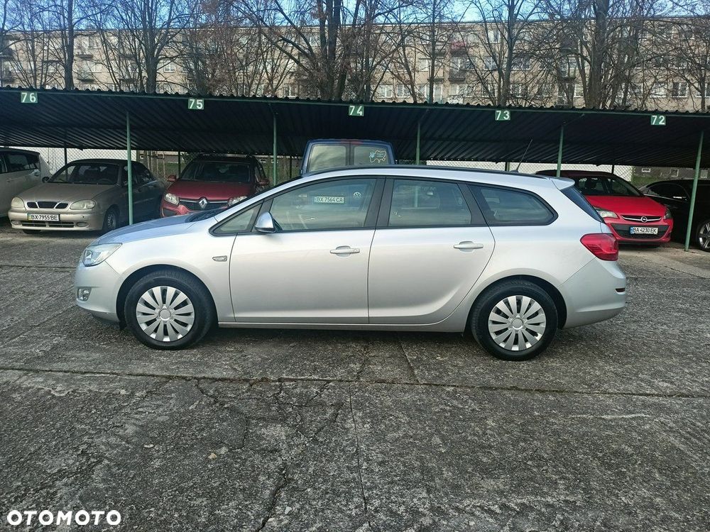 Opel Astra 1.4 ecoFLEX - 11