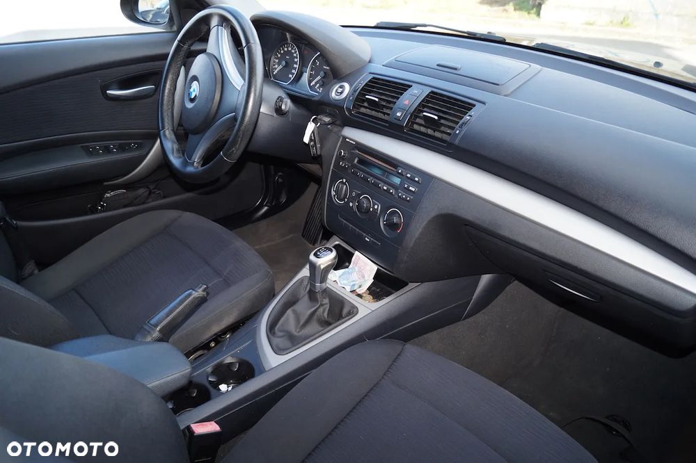 BMW Seria 1 116i - 18