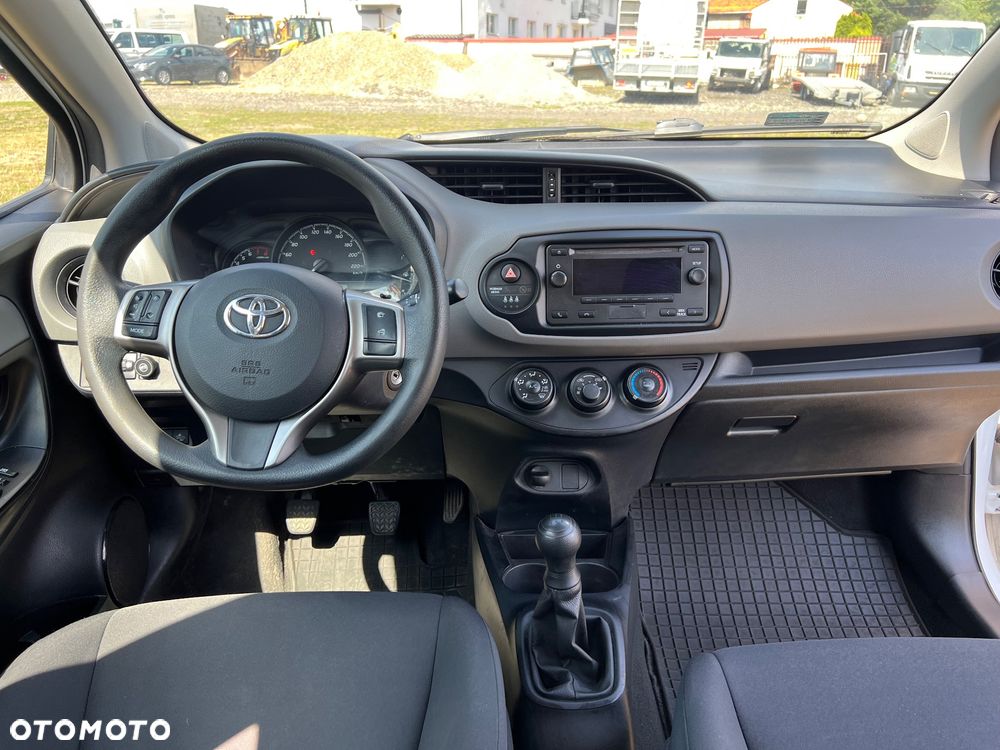 Toyota Yaris 1.0 Active - 11
