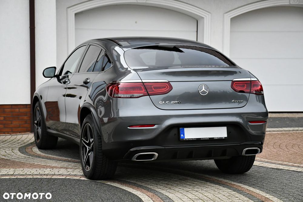 Mercedes-Benz GLC 200 4Matic 9G-TRONIC AMG Line - 16