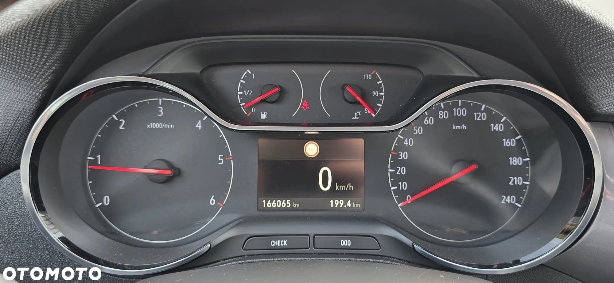 Opel Crossland X 1.6 CDTI Elite S&S - 24