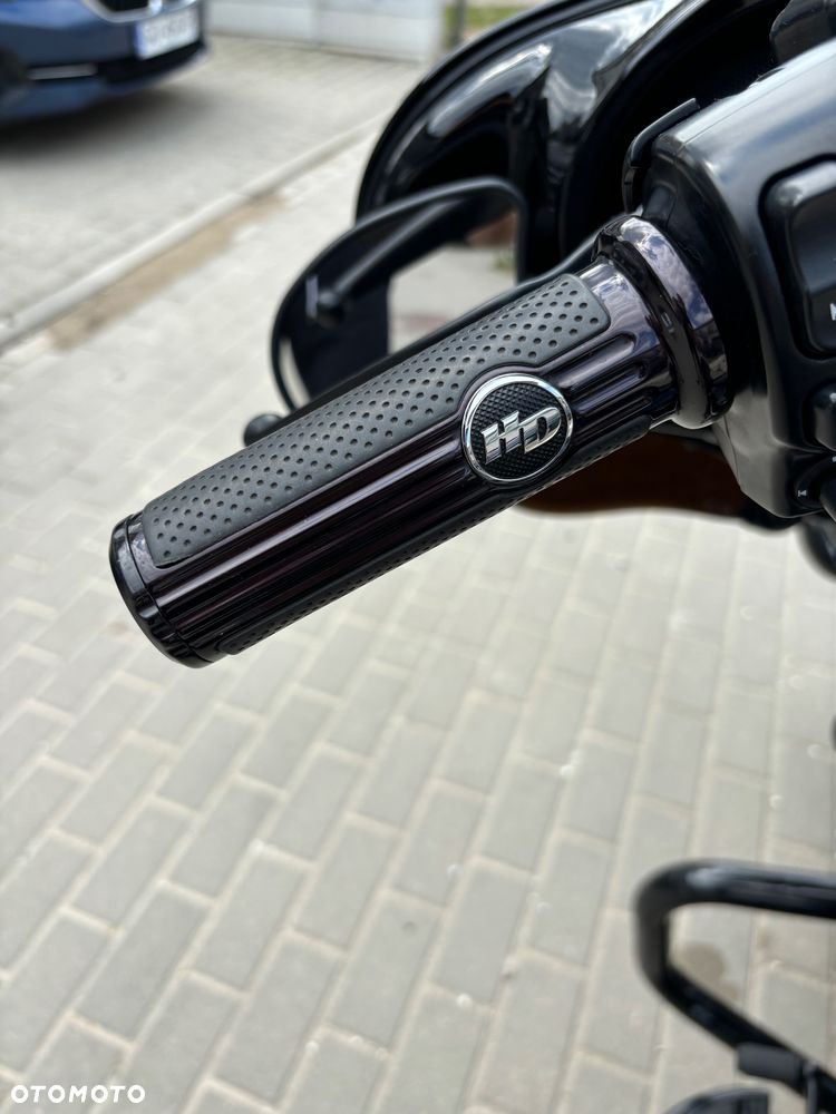 Harley-Davidson FLHXS Special - 7