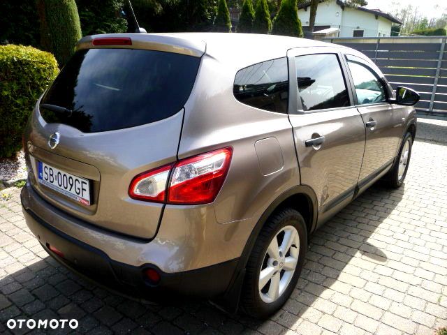 Nissan Qashqai+2 2.0 Tekna Premium - 35