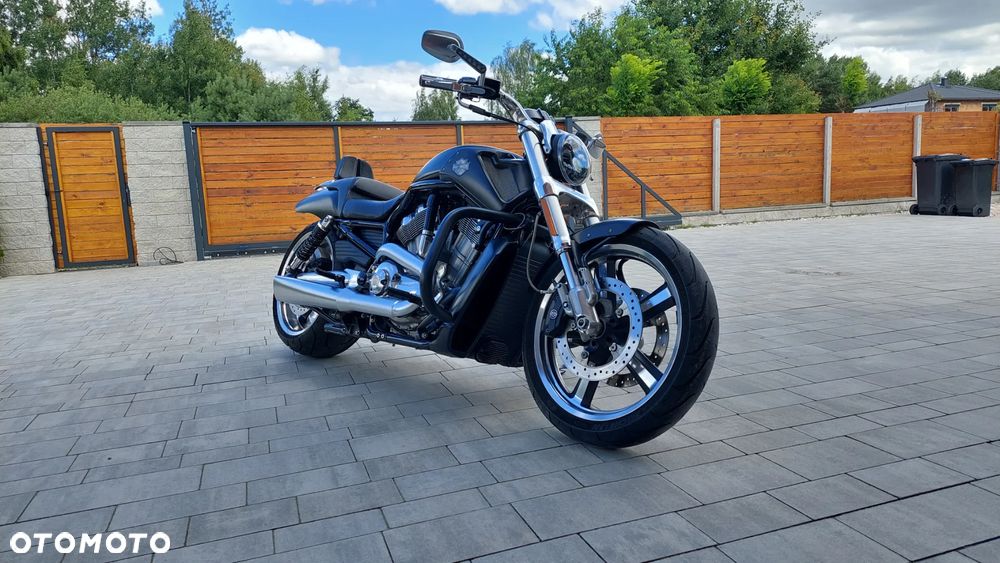 Harley-Davidson V-Rod Muscle - 6