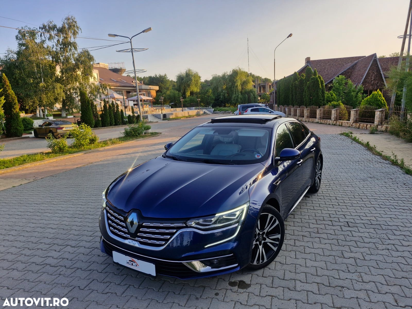Renault Talisman Blue dCi EDC Initial Paris - 9