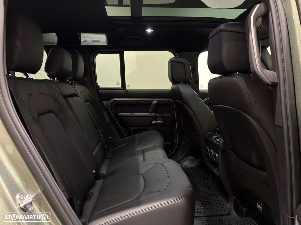 Land Rover Defender - 8