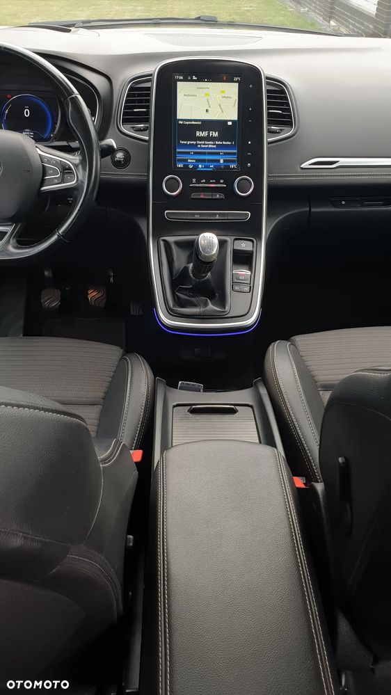 Renault Scenic ENERGY dCi 130 INITIALE PARIS - 29
