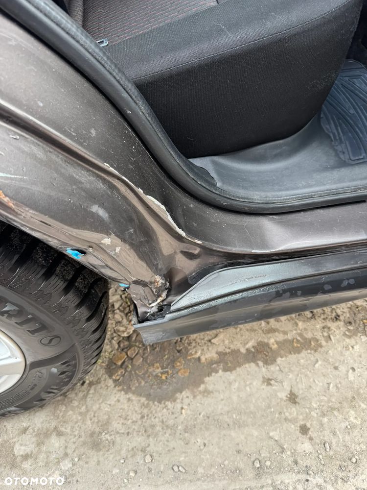 Mitsubishi ASX 1.6 Invite EU6 - 14