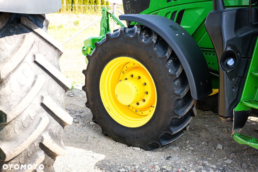 John Deere 6195R - 31