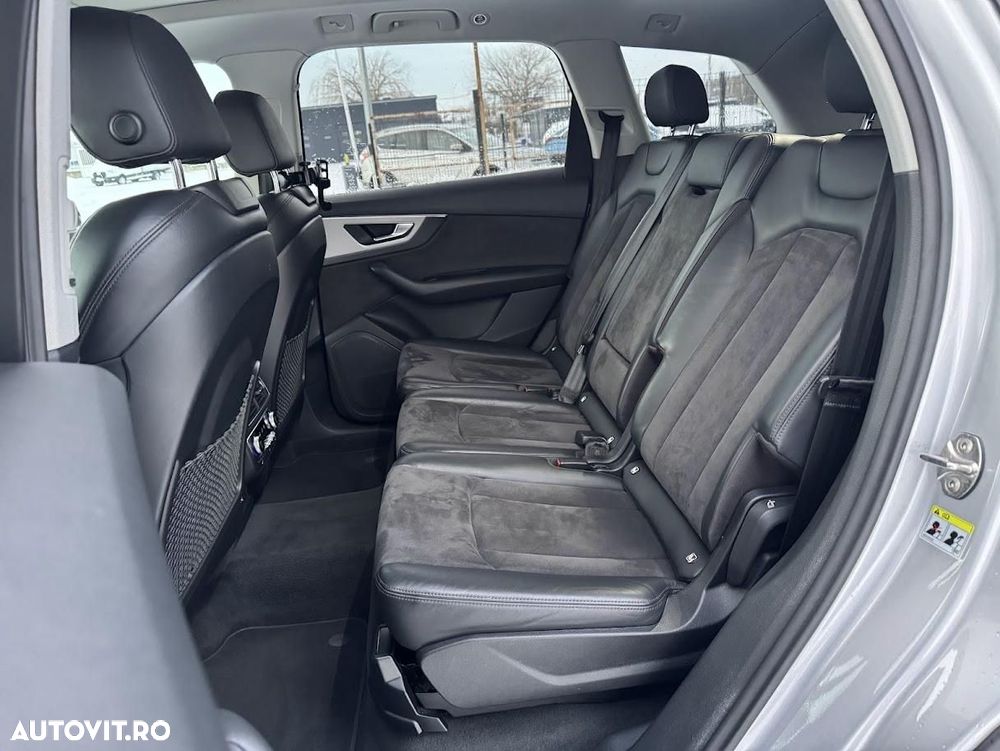 Audi Q7 - 8