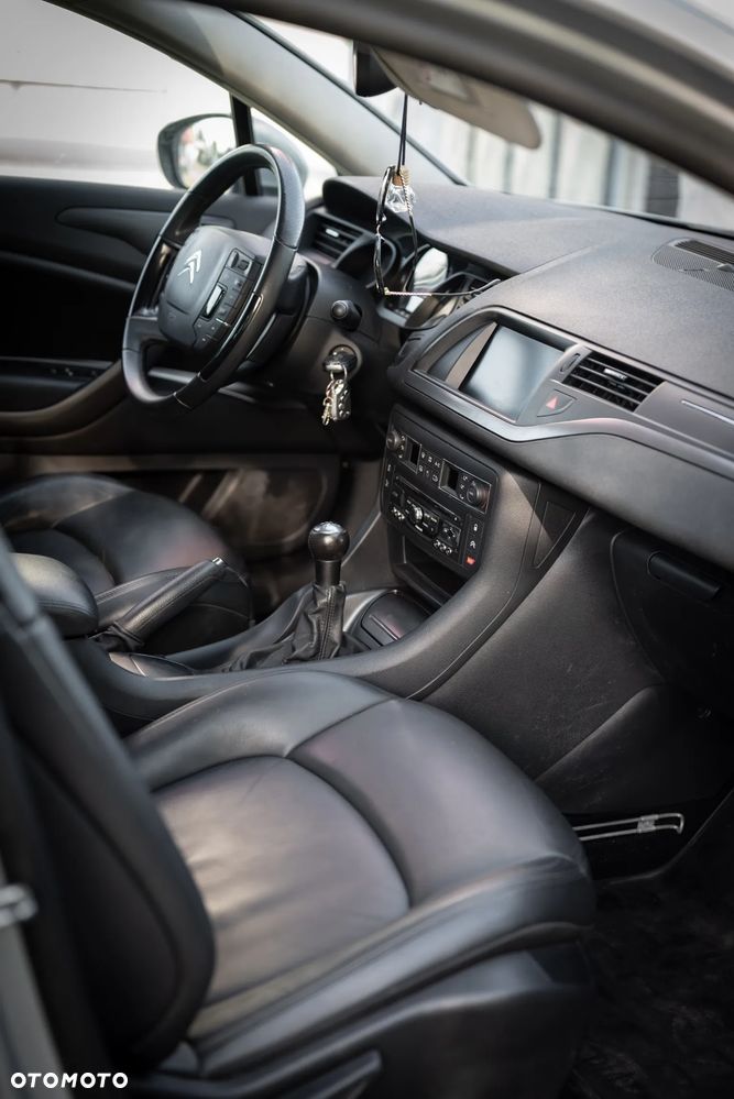 Citroën C5 1.6 HDi Attraction - 12