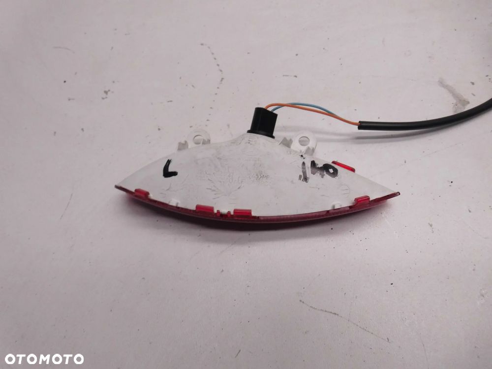LAMPKA BOCZKA TAPICERKI DRZWI HYUNDAI I40 LIFT LEWA PRZEDNIA ORYGINAŁ - 3