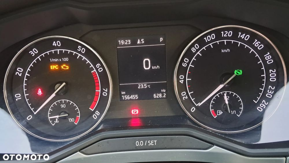 Skoda Superb 1.8 TSI Ambition DSG - 22