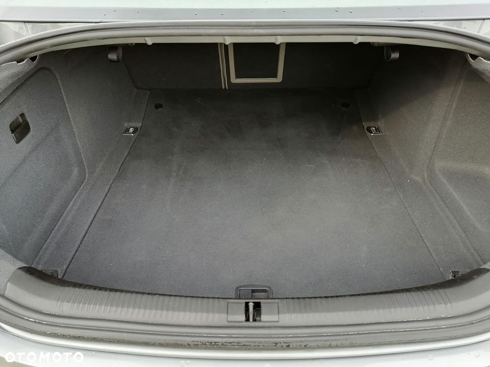 Audi A6 Limousine 3.0 TDI DPF quattro tiptronic - 16