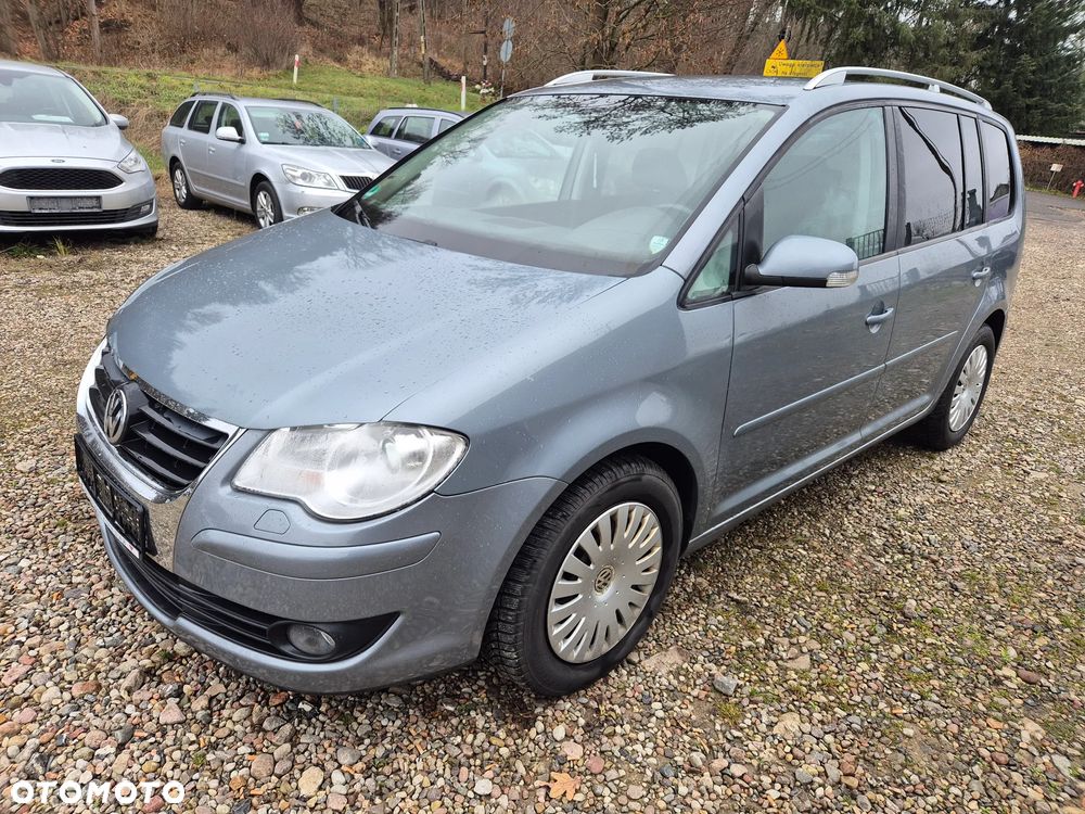 Volkswagen Touran 1.9 TDI DPF Blue Motion Trendline - 3