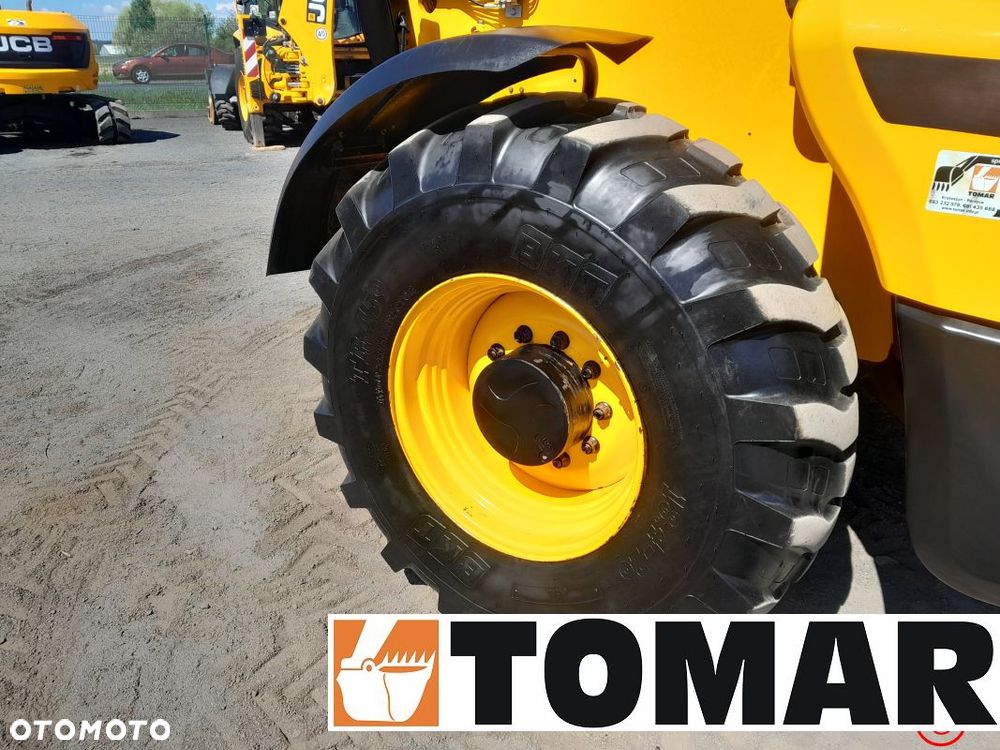 JCB 560-80 2019R agri plus - 17