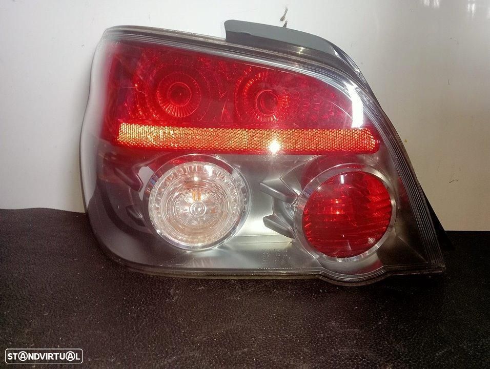 FAROLIM TRASEIRO ESQUERDO SUBARU IMPREZA G11GDGG - 1
