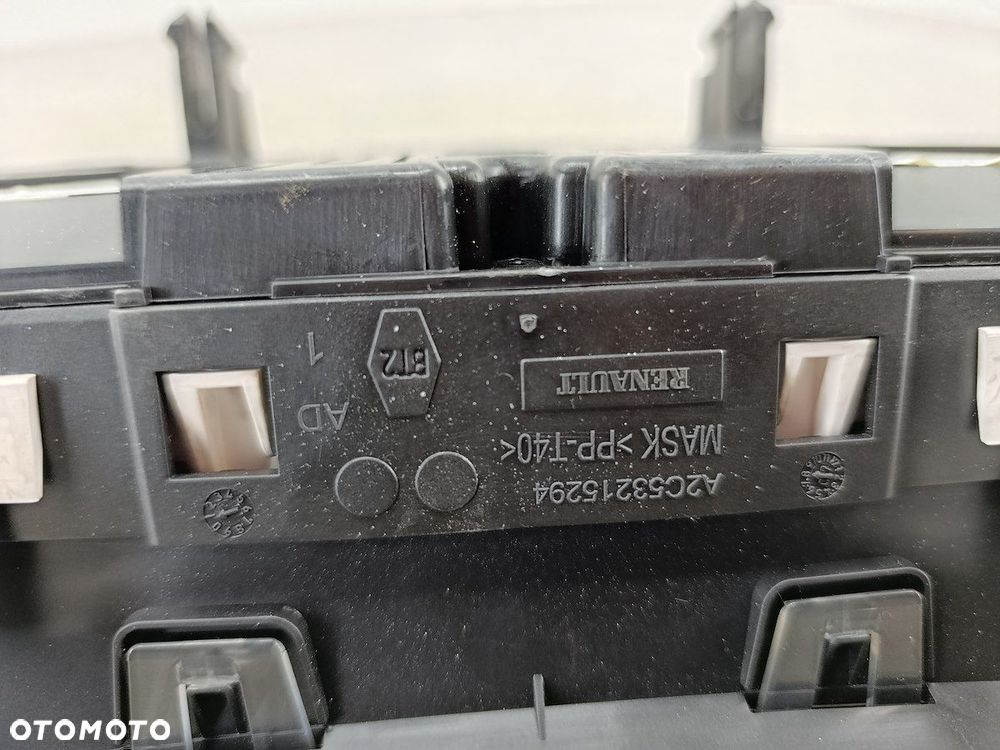 LICZNIK RENAULT LAGUNA III 248100006R A2C53182883 A2C53172264 1.5 DCI - 5
