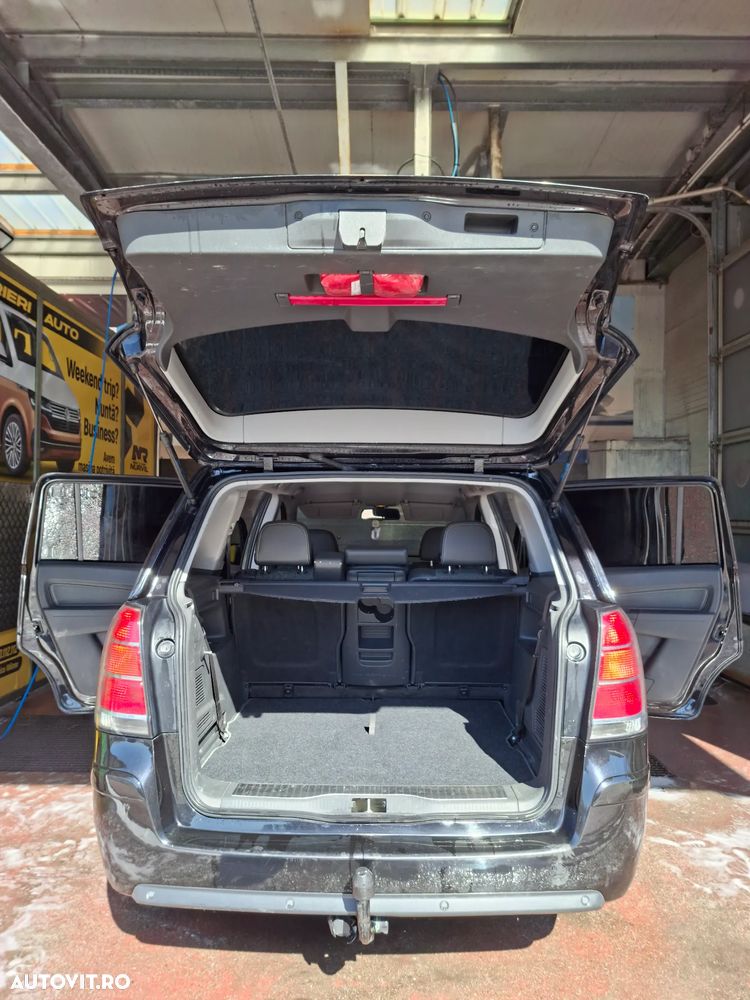 Opel Zafira 1.9 CDTI Cosmo Aut. - 6