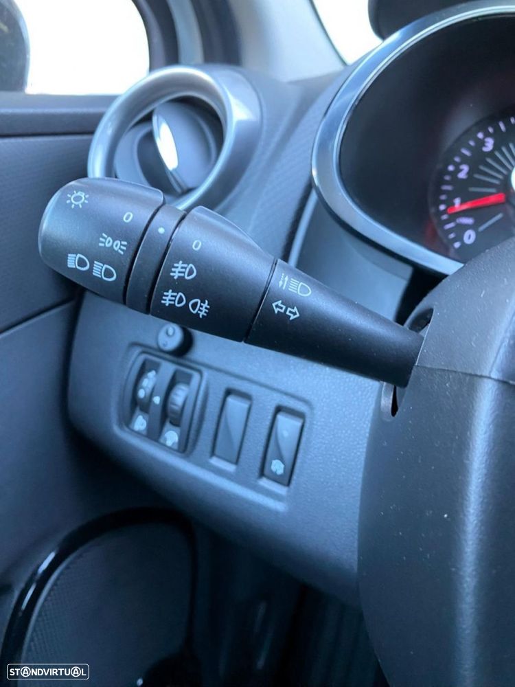 Renault Clio 1.5 dCi Limited - 14