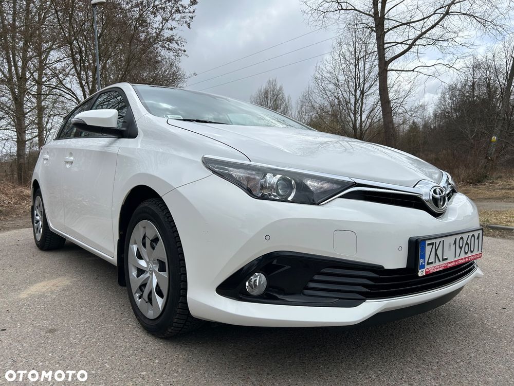 Toyota Auris 1.6 Comfort - 3