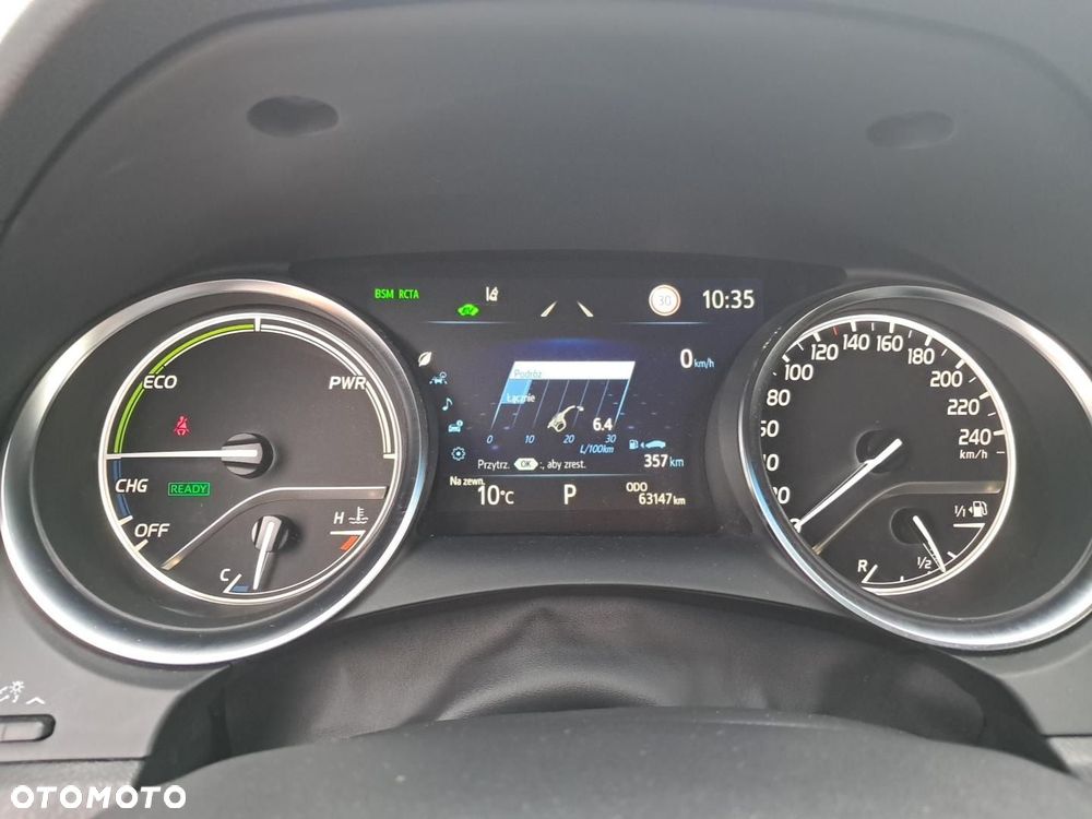 Toyota Camry 2.5 Hybrid Executive CVT - 6