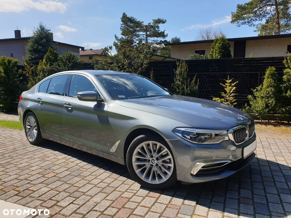 BMW Seria 5 530e iPerformance xDrive Luxury Line - 31