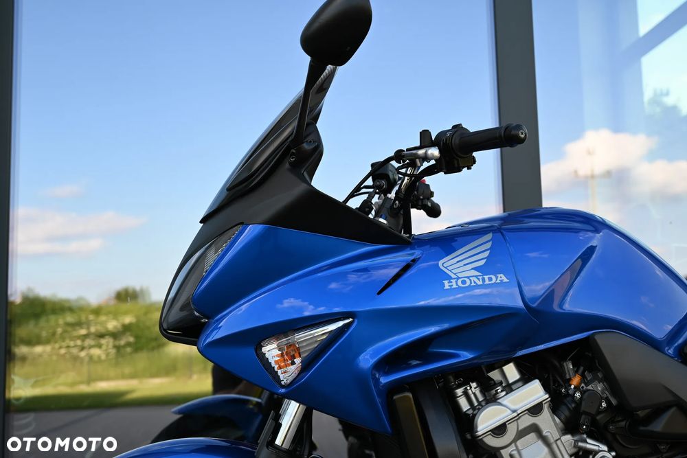 Honda CBF - 9