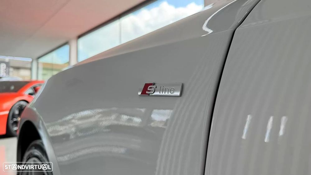 Audi A5 Cabrio 2.0 TDi S-line - 14