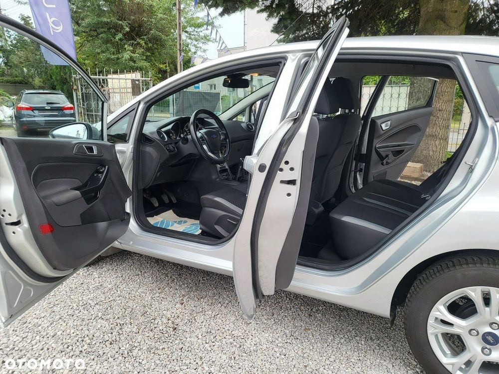 Ford Fiesta - 26