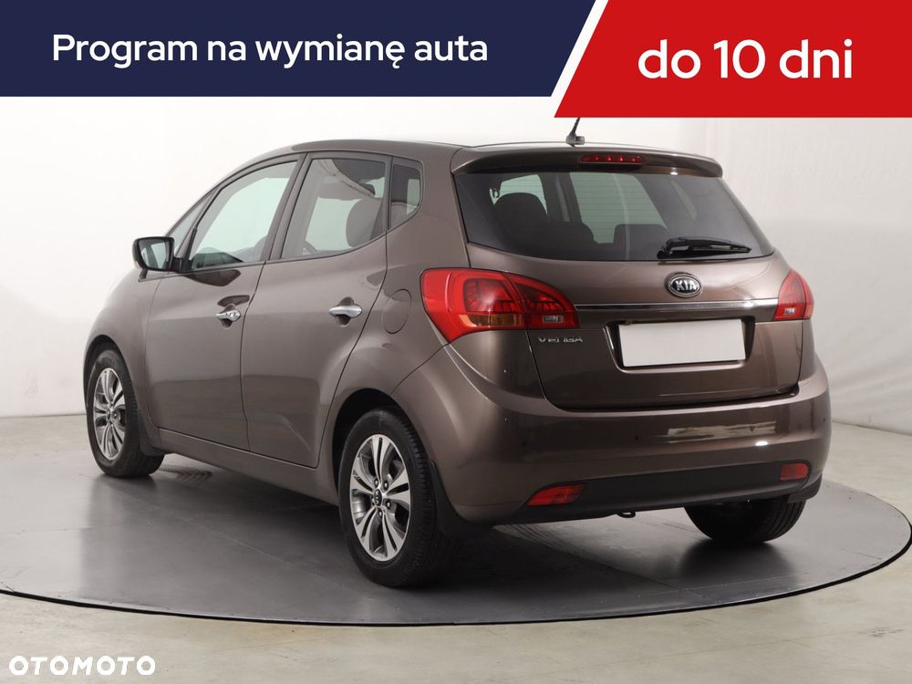 Kia Venga - 6