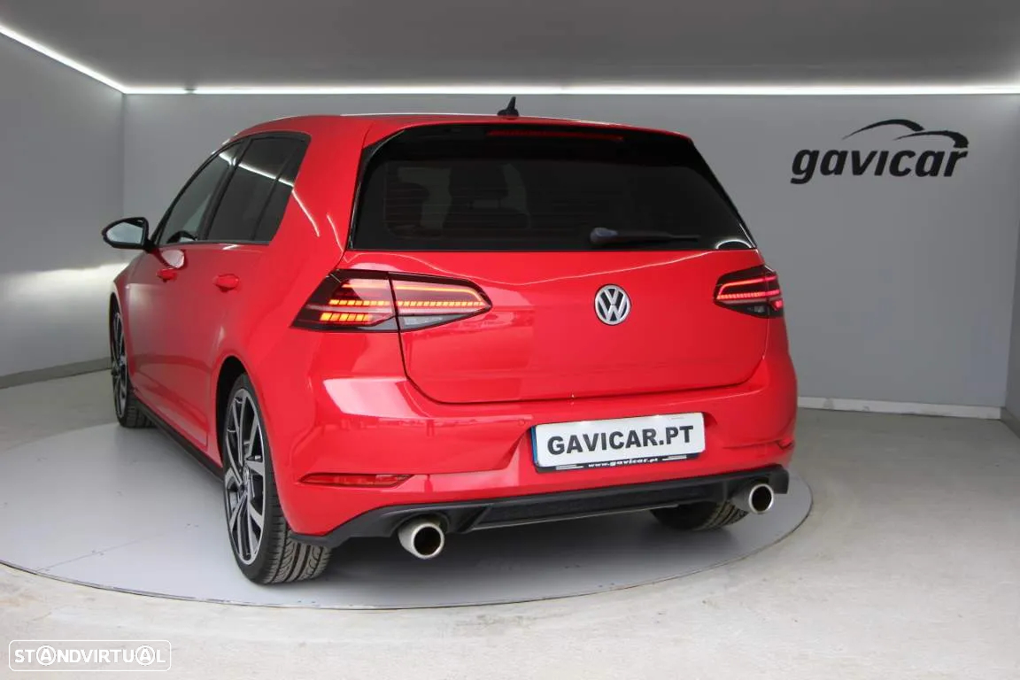 VW Golf 2.0 TSI GTI DSG - 28