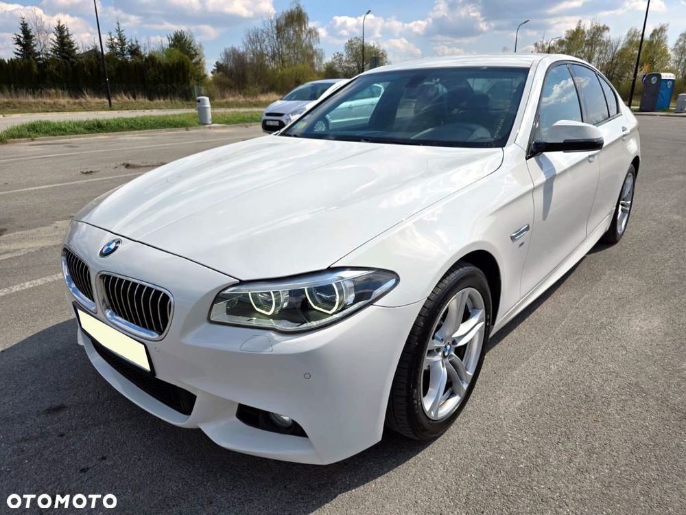 BMW Seria 5 530d xDrive Sport-Aut - 39
