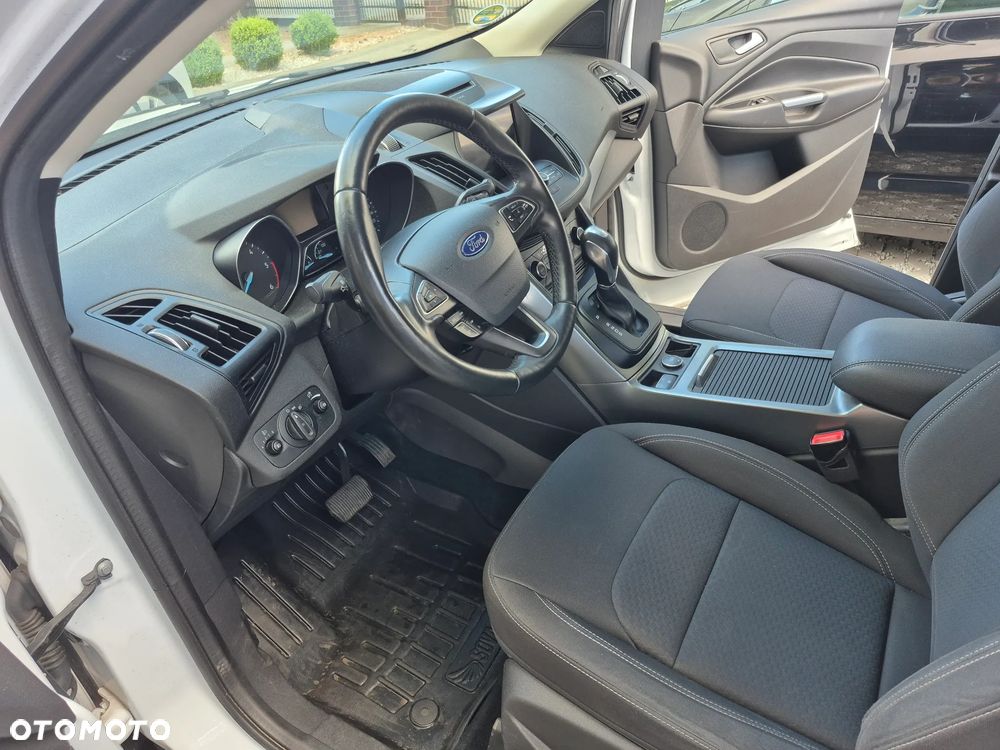 Ford Kuga 1.5 TDCi 2x4 Cool & Connect - 9