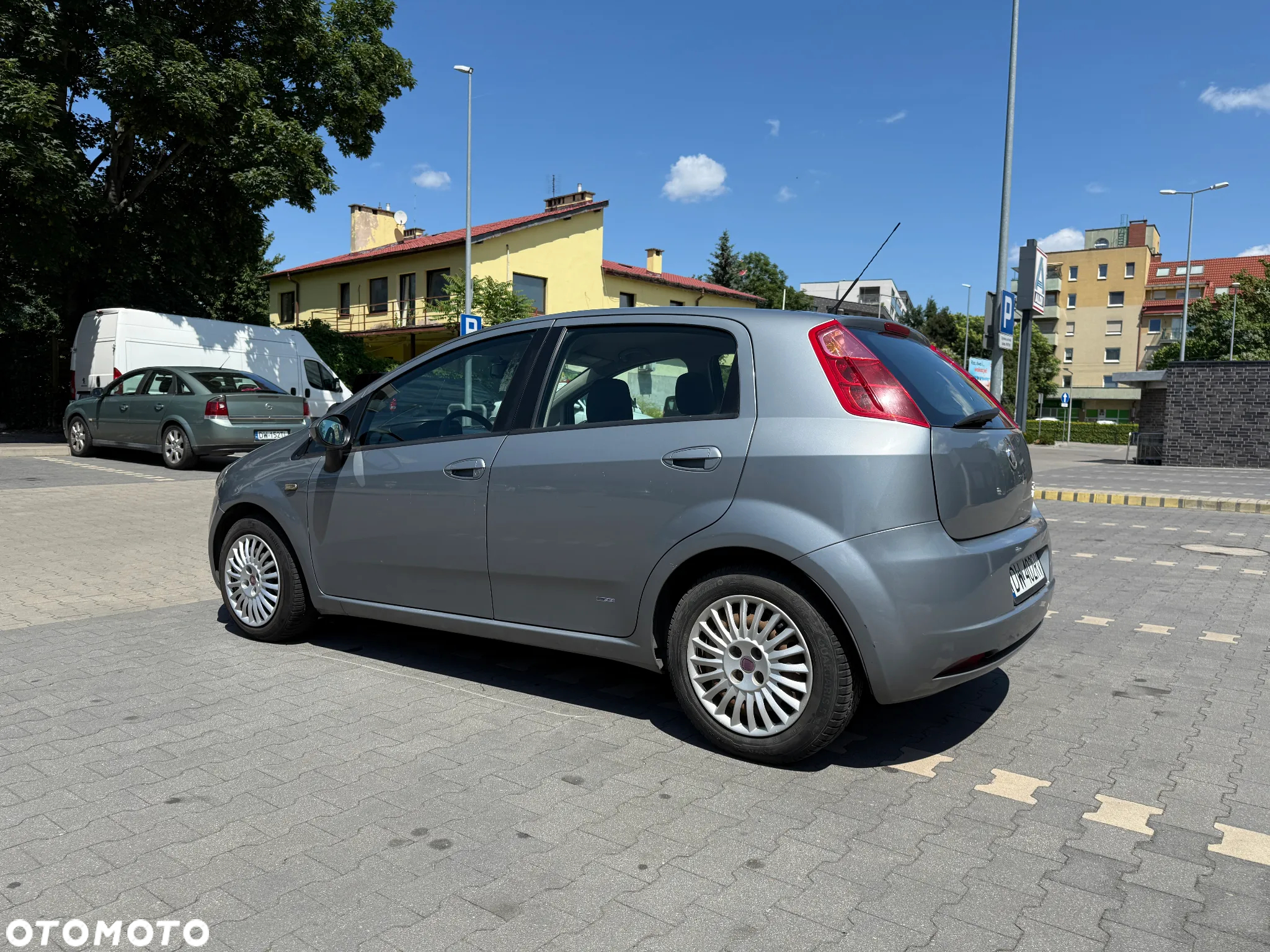 Fiat Grande Punto - 4