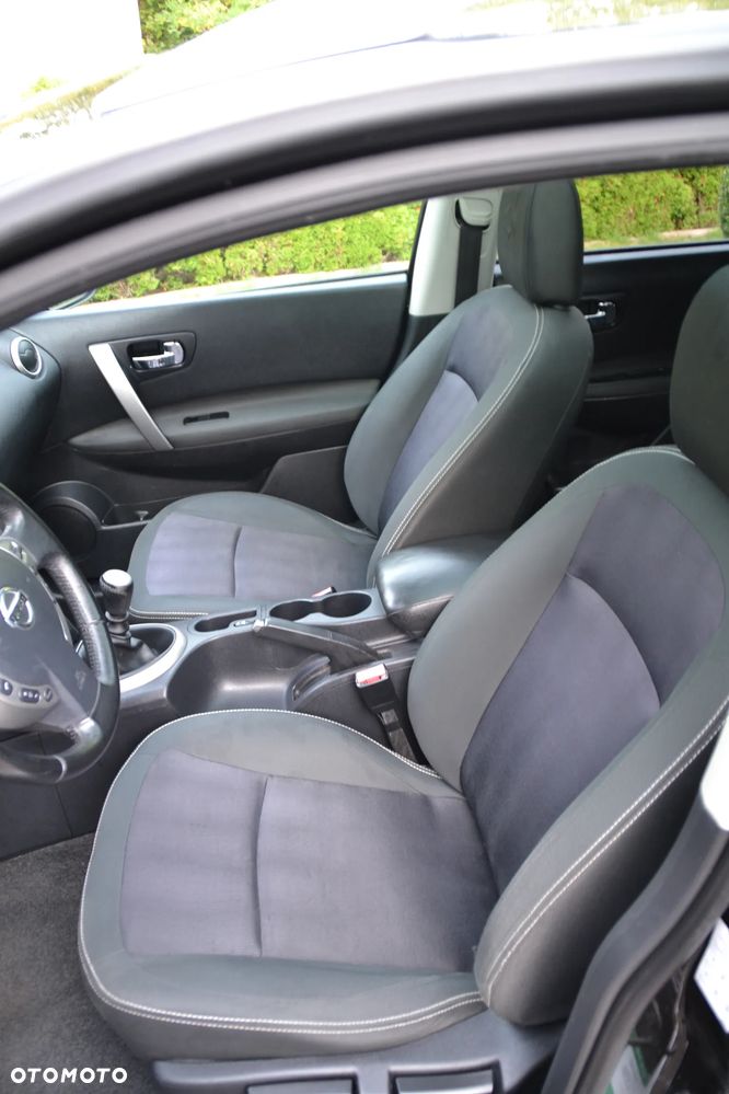 Nissan Qashqai 2.0 360 - 20